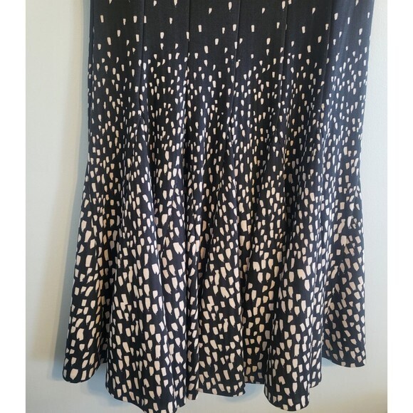 Eliza J. Black and White Sleeveless Polka Dot Swing Dress Size 4 Dancing Party - Picture 3 of 11